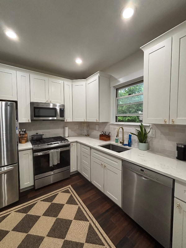 612 Blackburn Rd - Photo 3 of 13