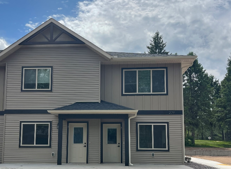 209 7th Ave #7 - Photo 2 of 20