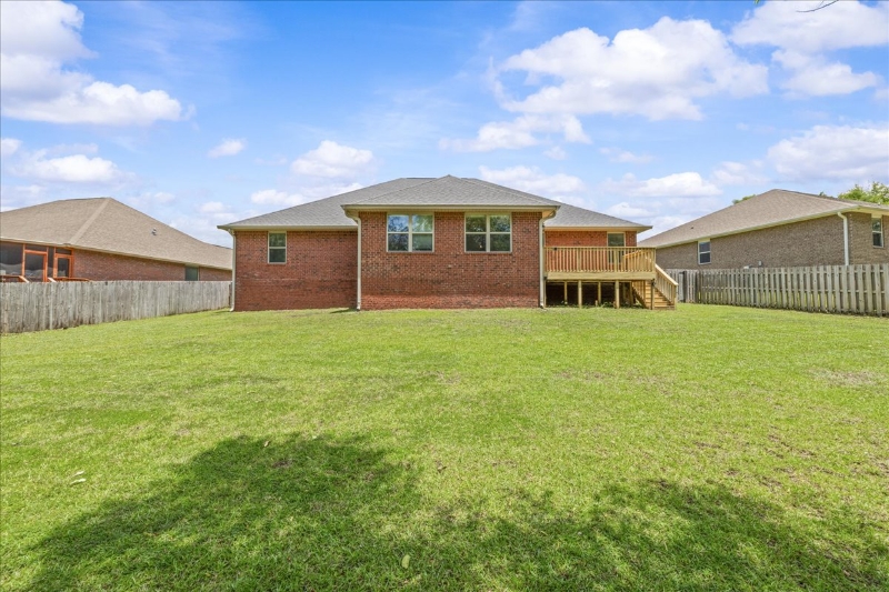 515 Vale Loop - Photo 2 of 20