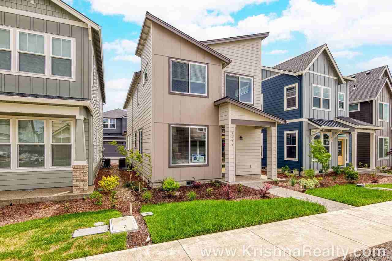 3429 Se Shadow Ln - Photo 3 of 24