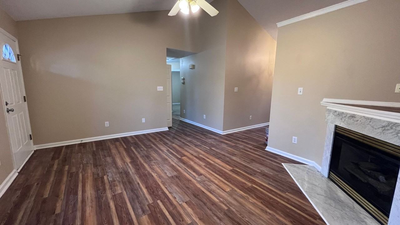 212 Walnut Creek Dr - Photo 6 of 27