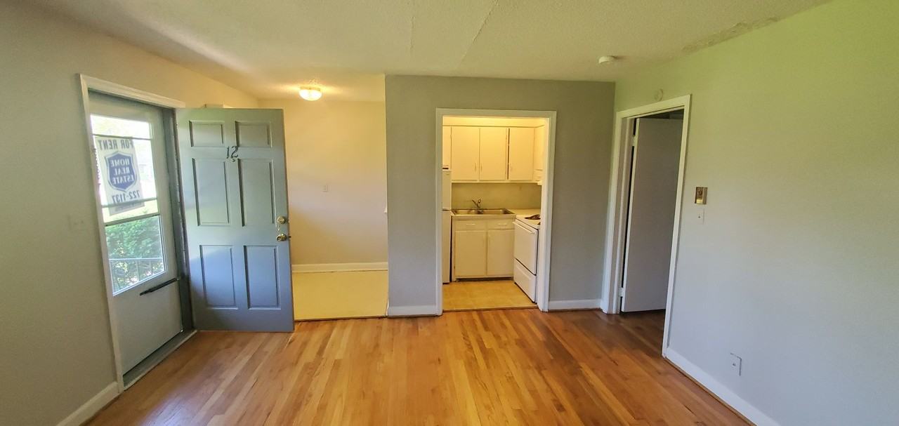 4160 James St #12 - Photo 6 of 7