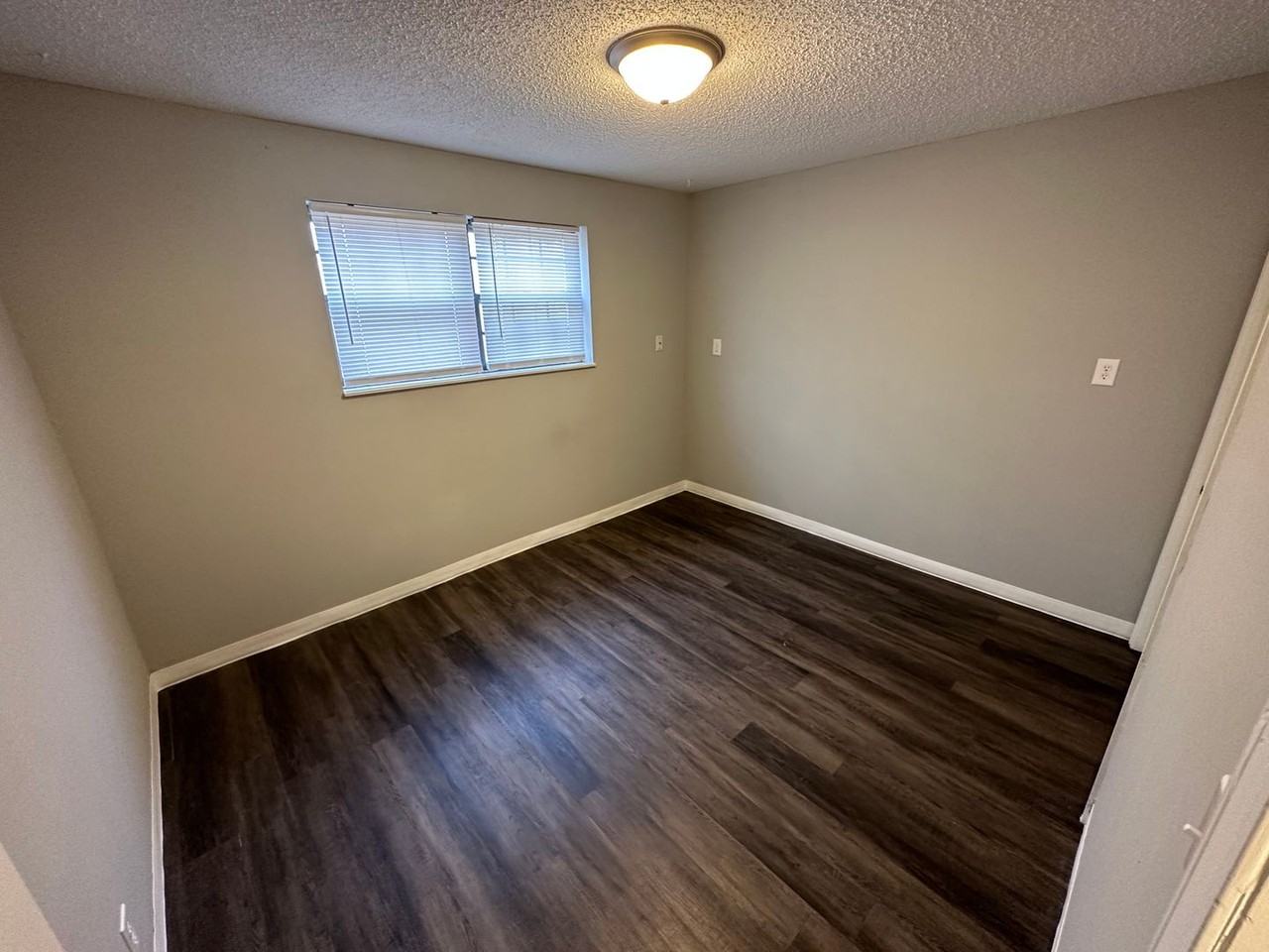 1134 2nd St #N - Photo 3 of 10