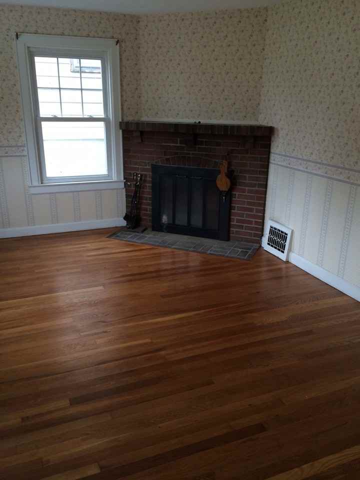 150 Luddington St - Photo 2 of 5