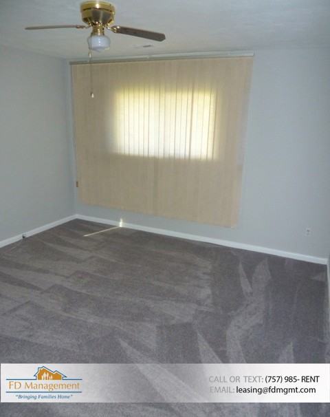 2300 Parish Ave - Photo 3 of 6