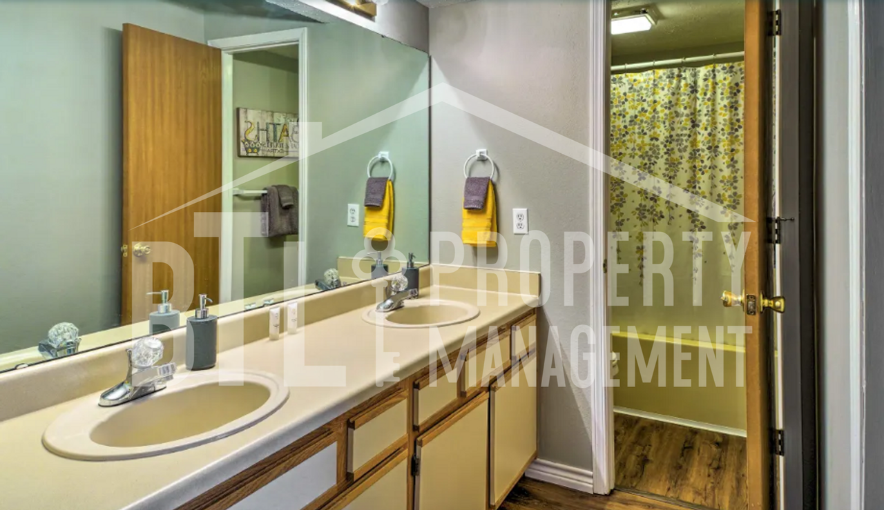 21 Fall Creek Trl #1 - Photo 6 of 24