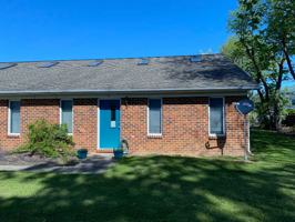 featured image of 10 Beacon Ct