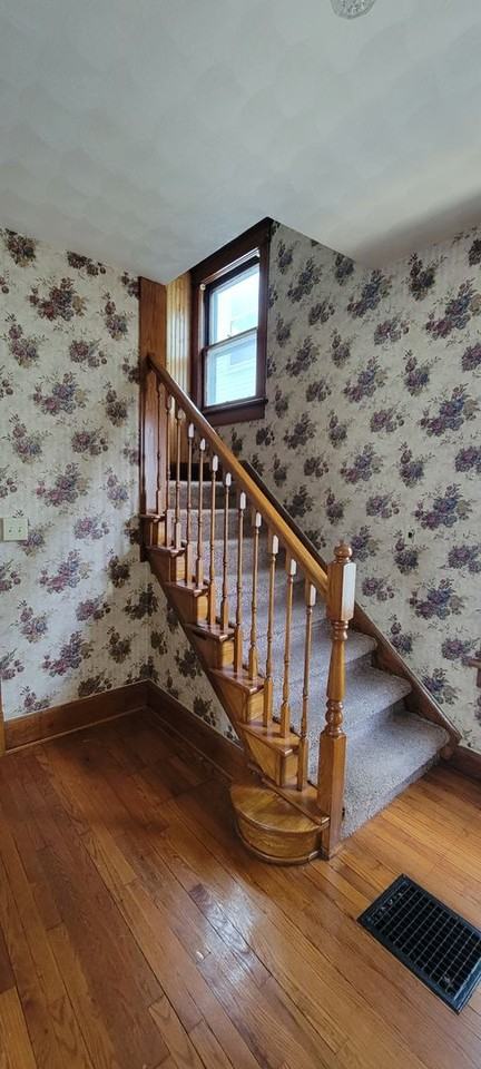 254 Western Avenue - Photo 3 of 10