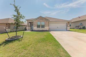 featured image of 2306 Aylesbury Dr