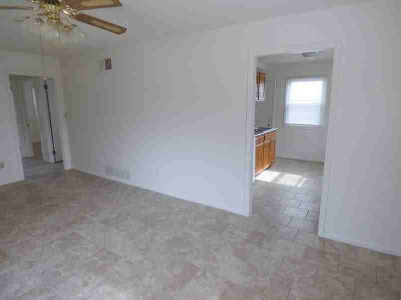 2309 Birchwood Ave - Photo 3 of 12