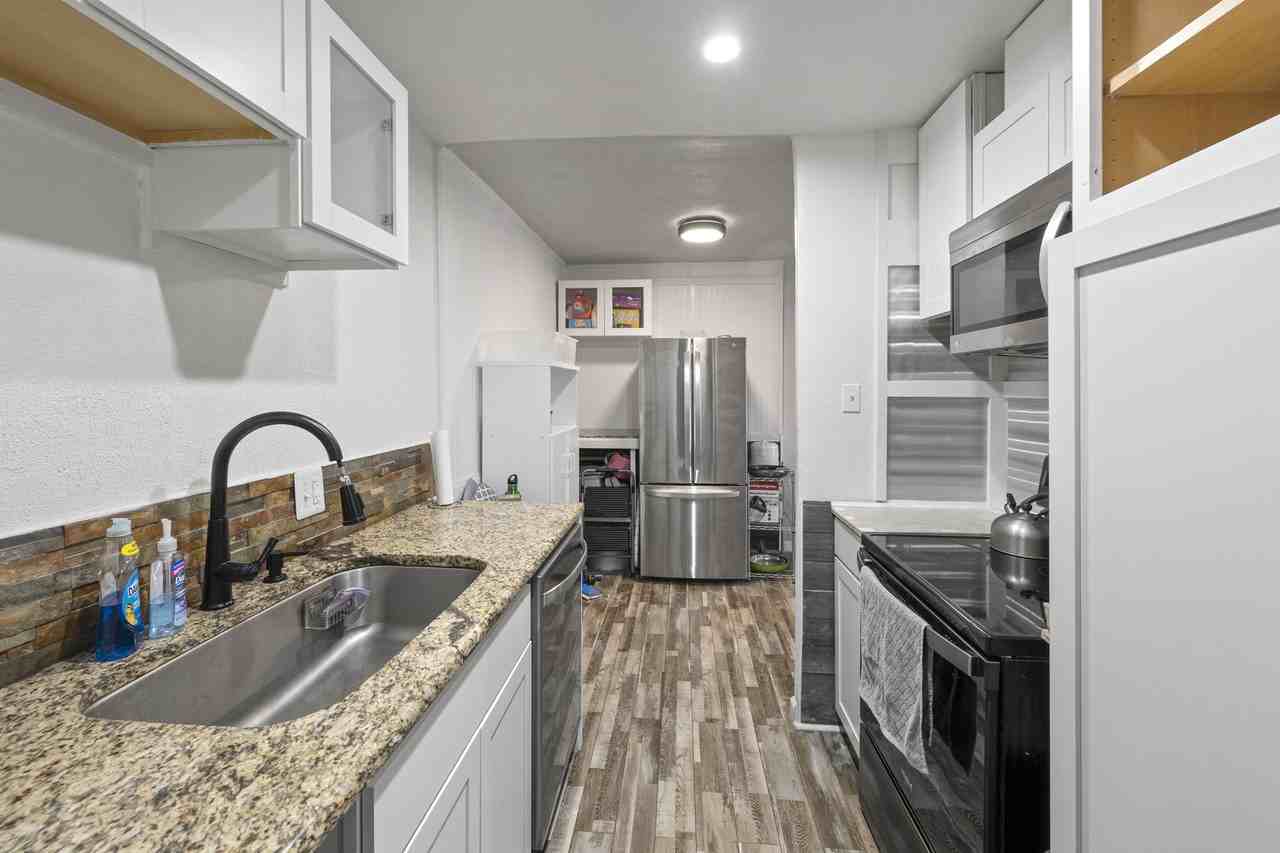 900 Saturn Dr #807 - Photo 4 of 37