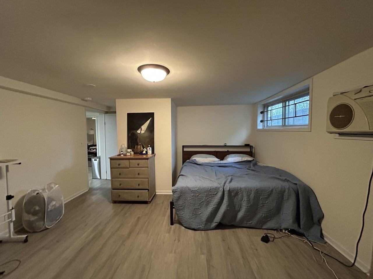 3144 N Southport Ave #CH1 - Photo 5 of 10