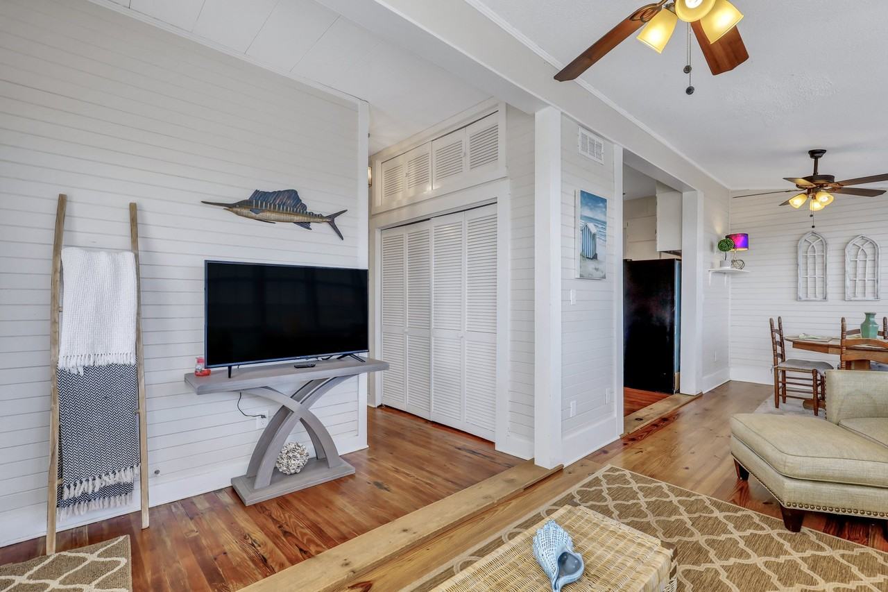 2314 East Blvd #NA - Photo 6 of 21