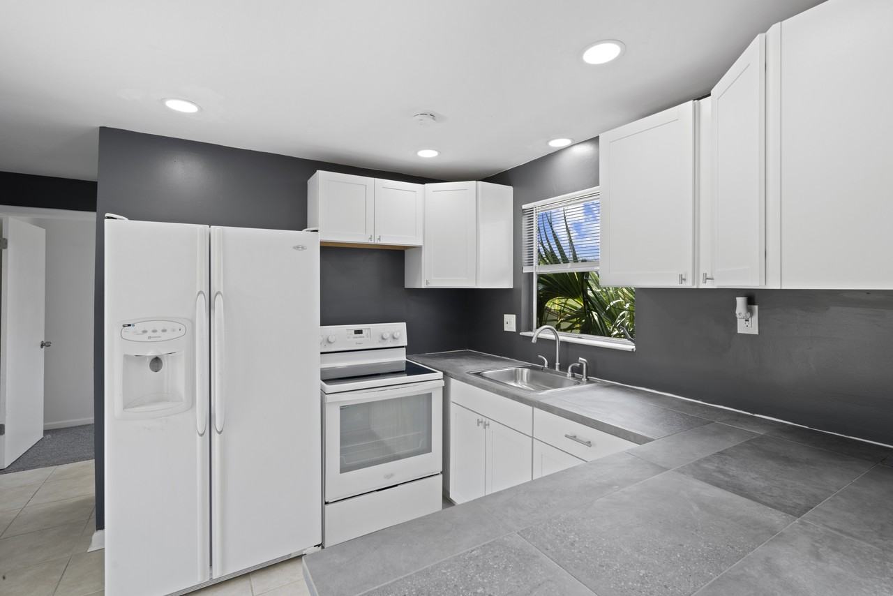 8202 Krag Dr #3 - Photo 3 of 13