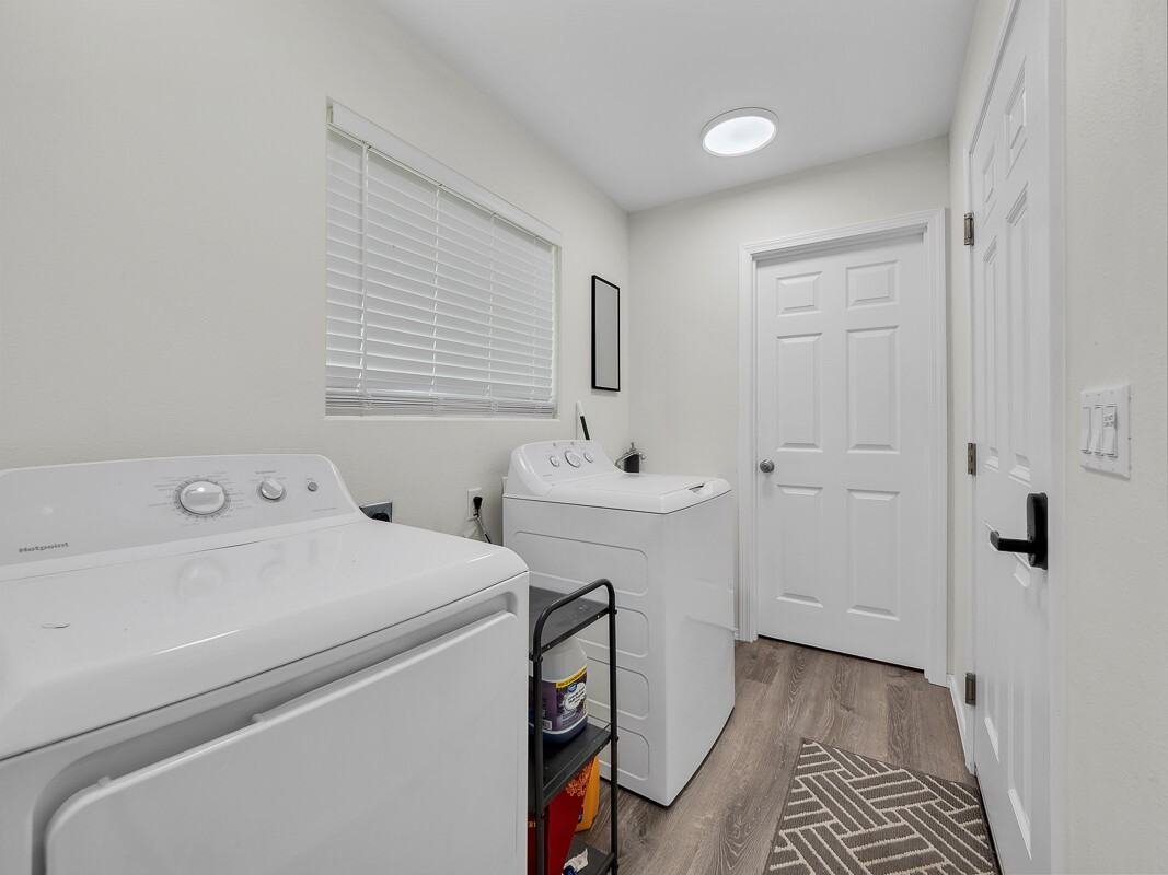 16-2063 Azure Dr Rm 3 #2 - Photo 6 of 11