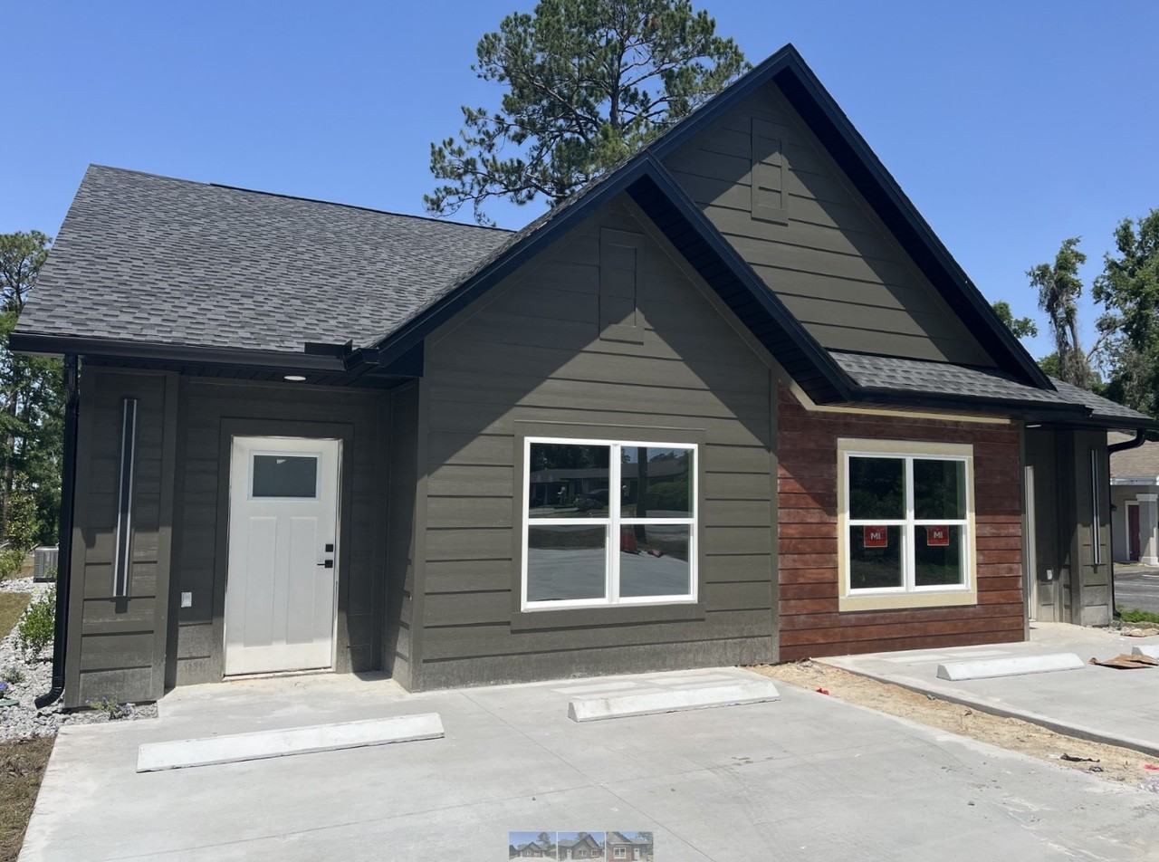 314 Nw Lake City Ave #101 - Photo 2 of 19