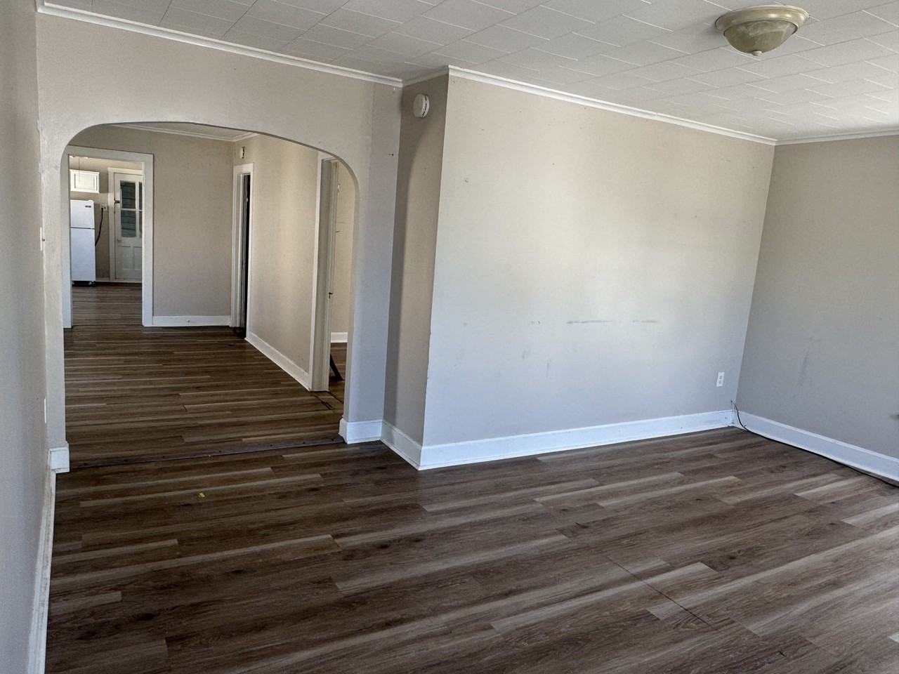 17 Burke St #2 - Photo 3 of 11