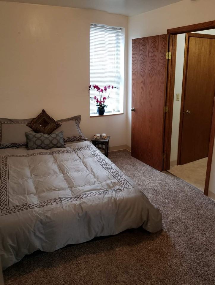 26 N Broadway St #6 - Photo 6 of 11