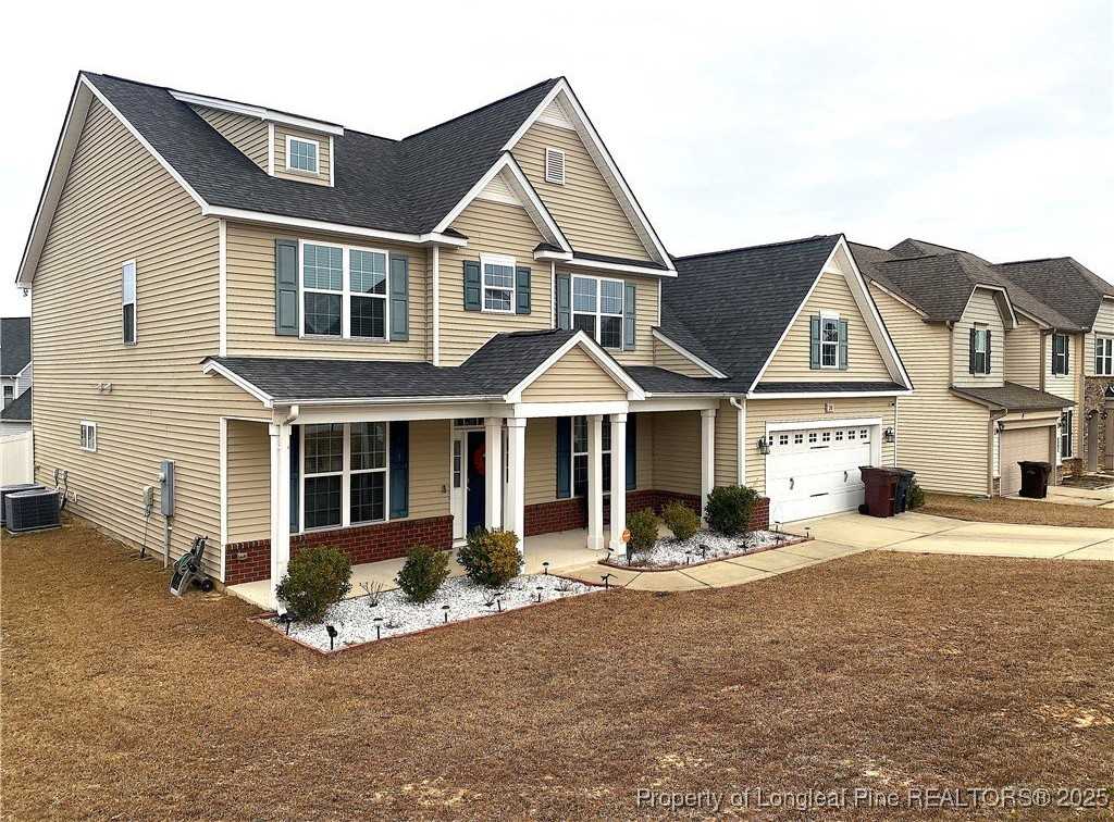 28 Torrington Rdg - Photo 3 of 39