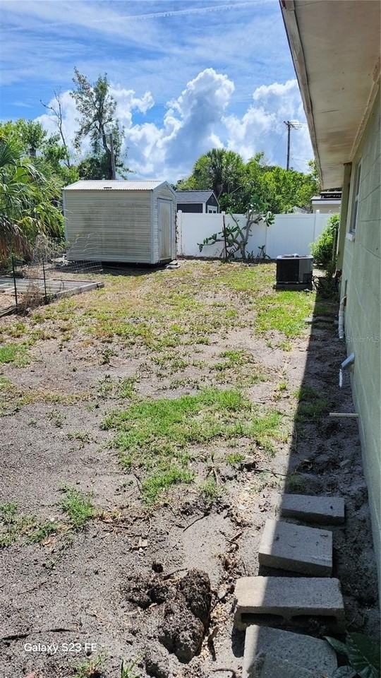 4014 Mango Avenue - Photo 5 of 13