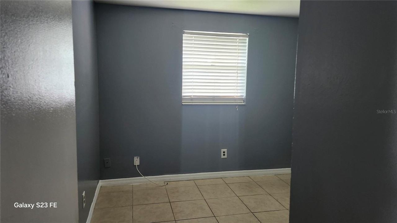 5016 South 85th Street - Photo 7 of 11