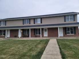 112 Colonial Pkwy ##D - Photo 1 of 1