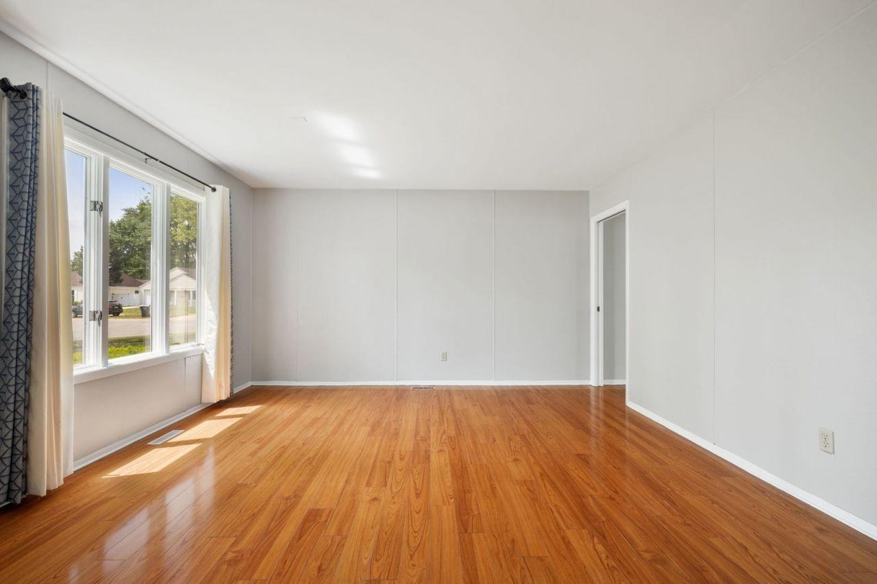 2 Afton Dr - Photo 5 of 24