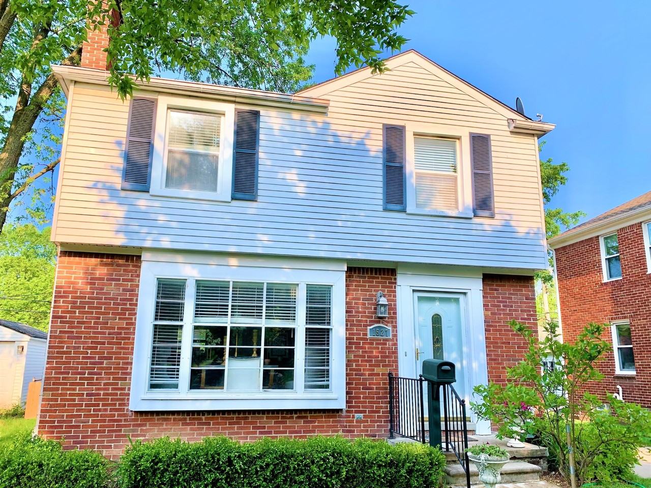 1527 S Eton St - Photo 4 of 41