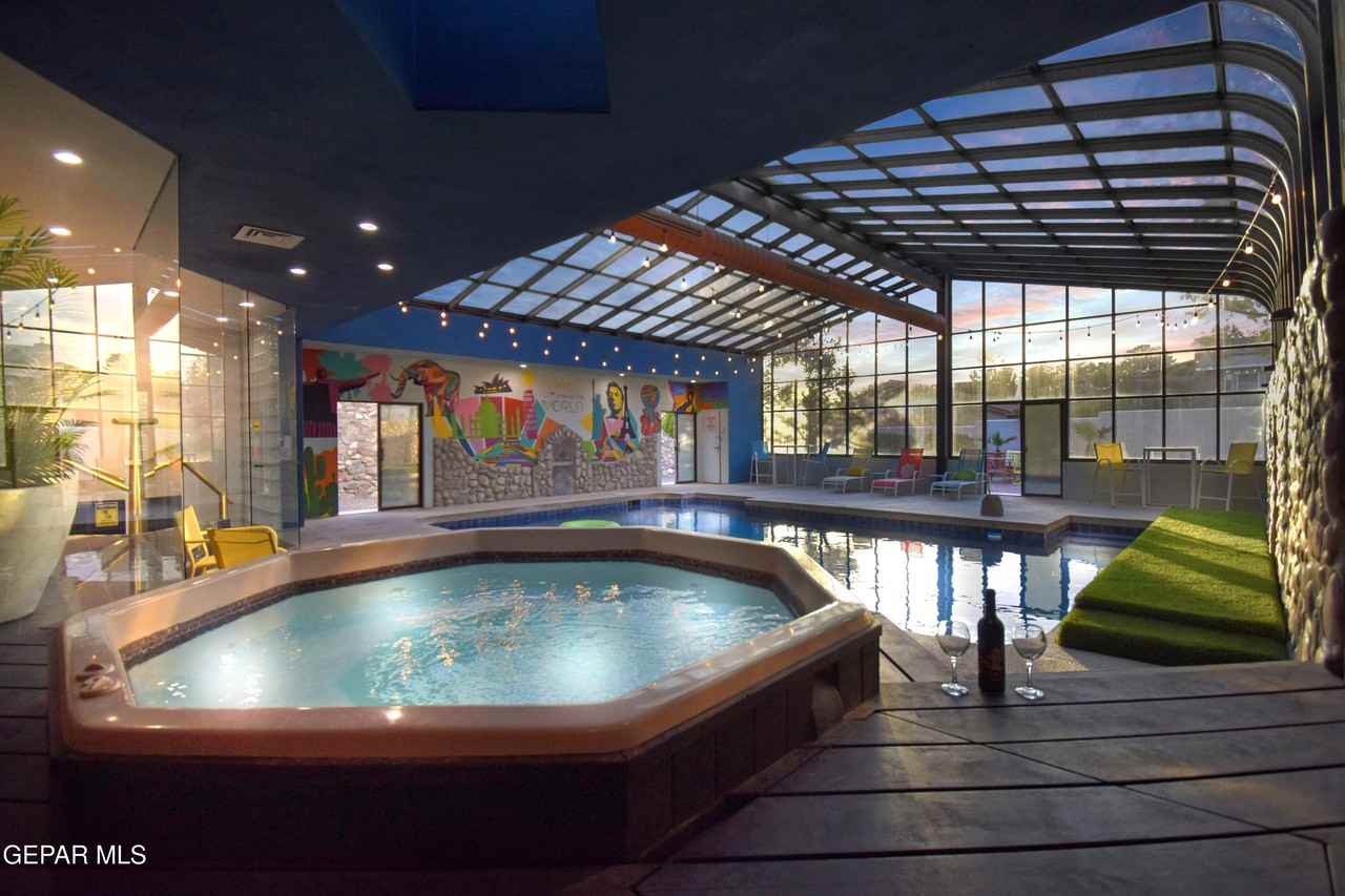 508 Canyon Springs Dr - Photo 4 of 50