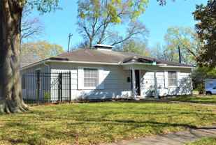 8402 Western Dr - Photo 1 of 1