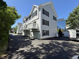 featured image of 24 Hoyt Unit# D ##D