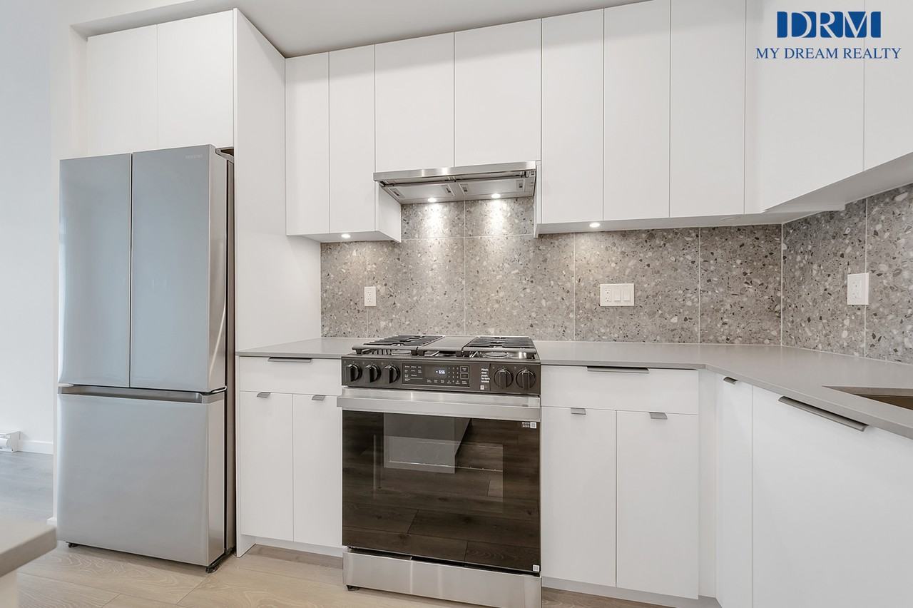 7936 206 Street #D198 - Photo 2 of 18