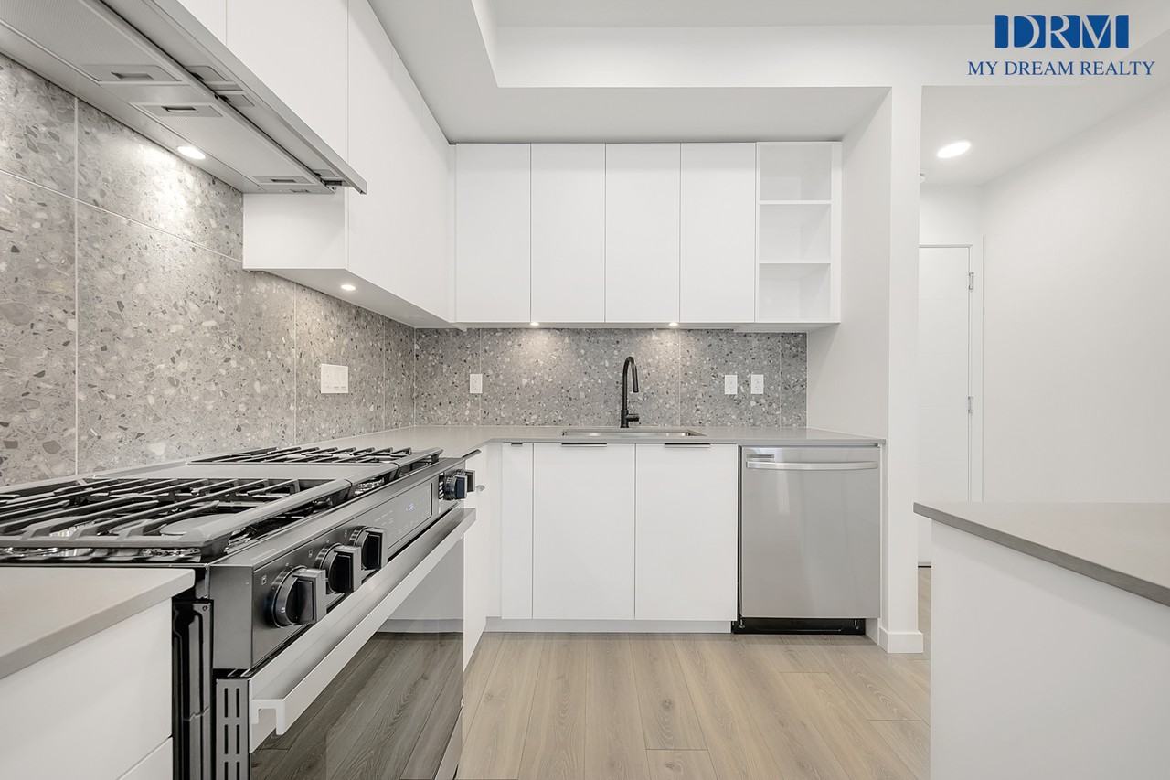 7936 206 Street #D198 - Photo 3 of 18