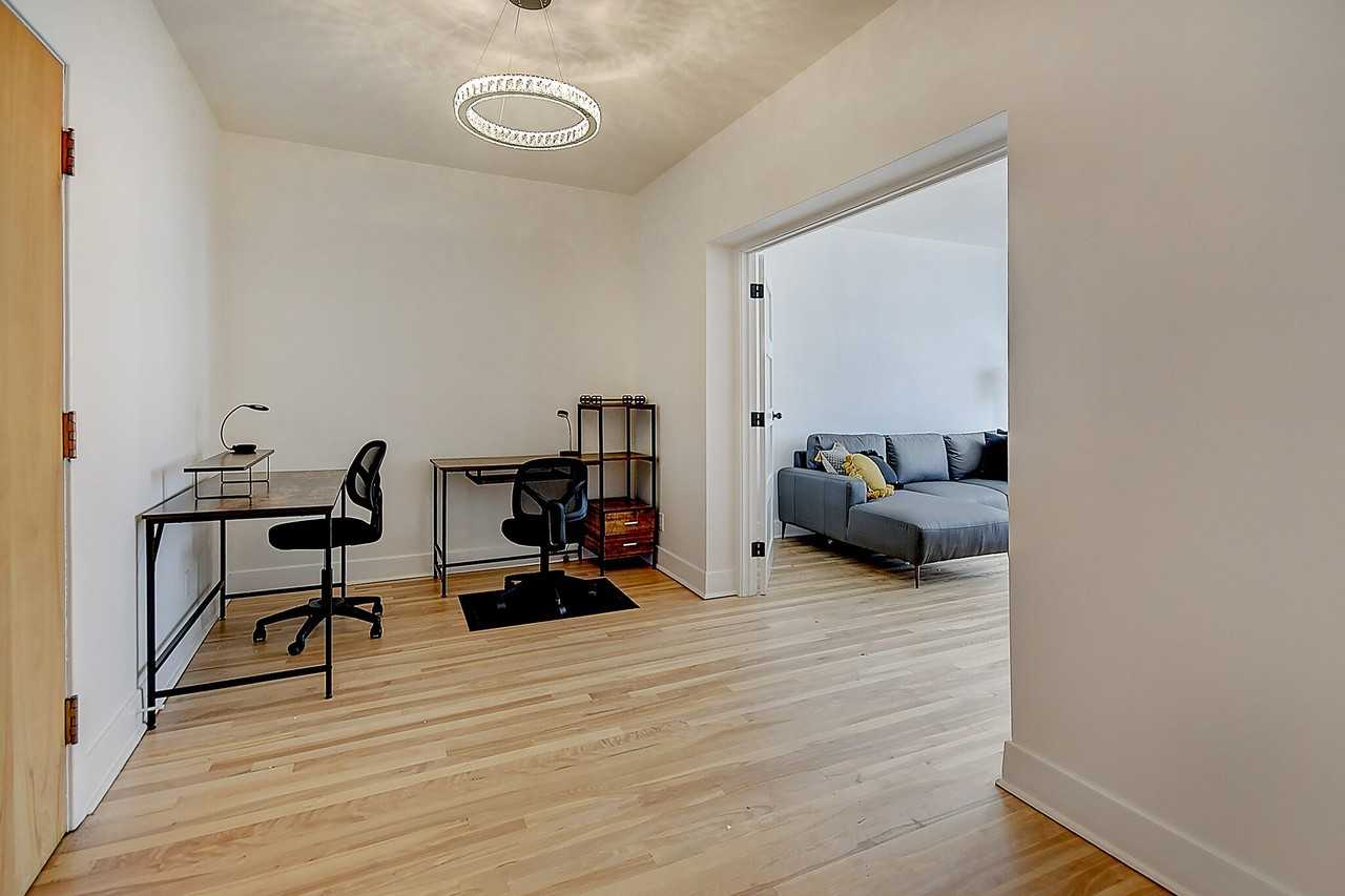 4300 Rue Saint-Denis - Photo 3 of 22