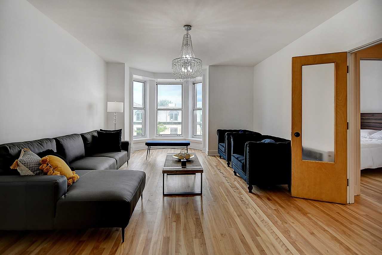 4300 Rue Saint-Denis - Photo 7 of 22