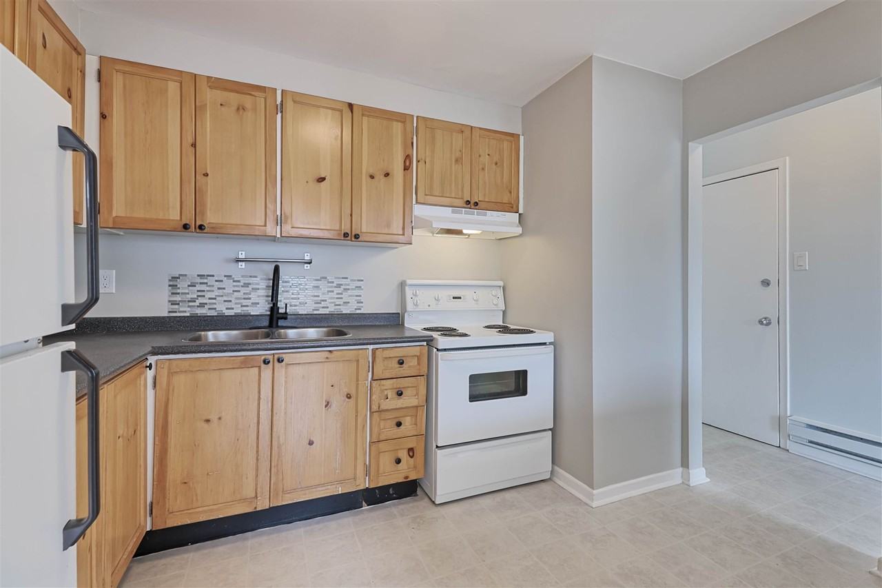 2875 Bloor Street West #Rear - Photo 7 of 15