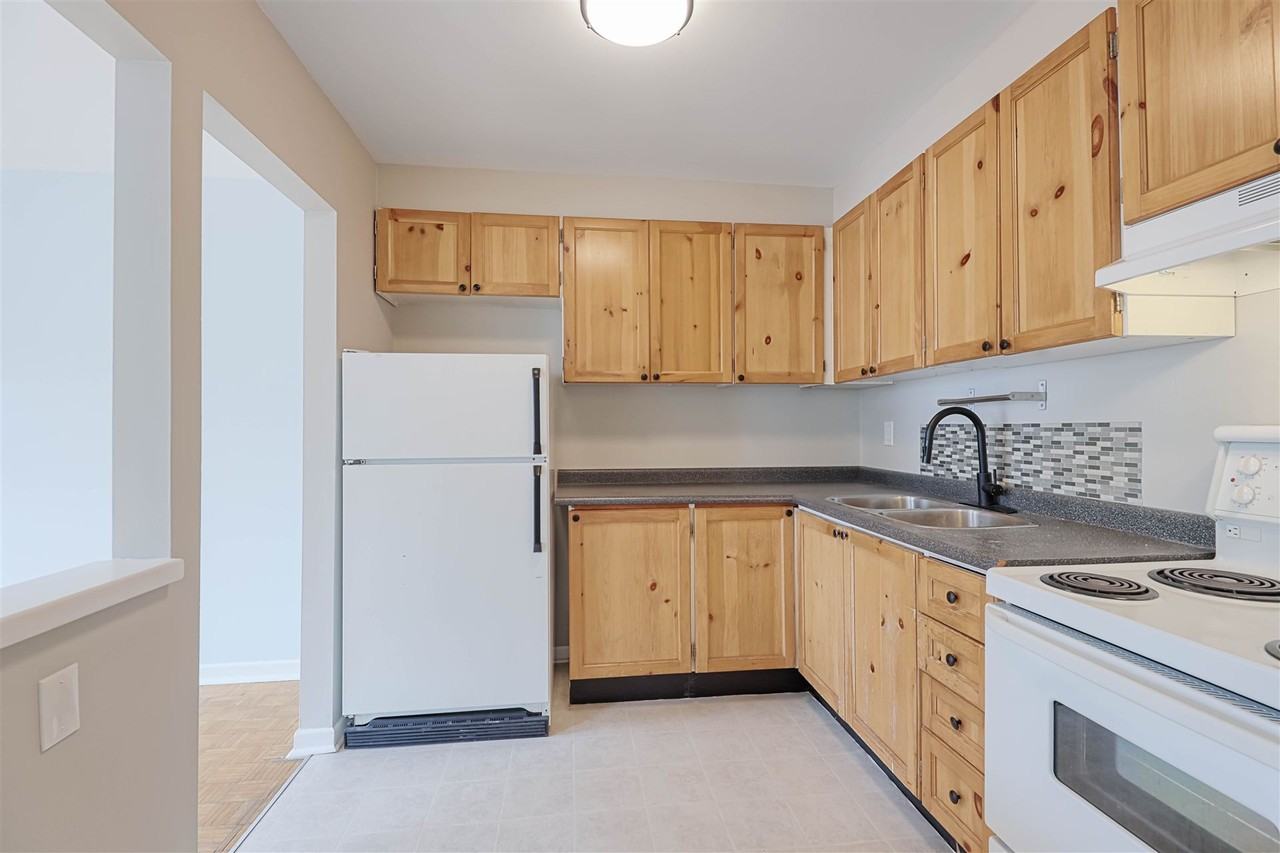 2875 Bloor Street West #Rear - Photo 6 of 15