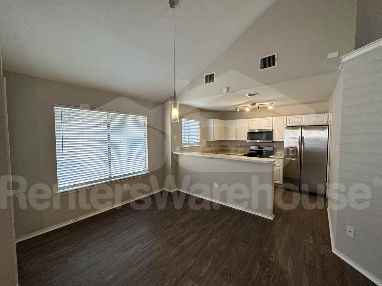 11921 Sky West Drive - Photo 6 of 30