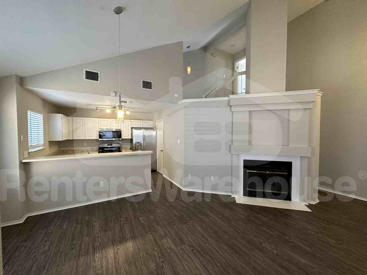 11921 Sky West Drive - Photo 7 of 30