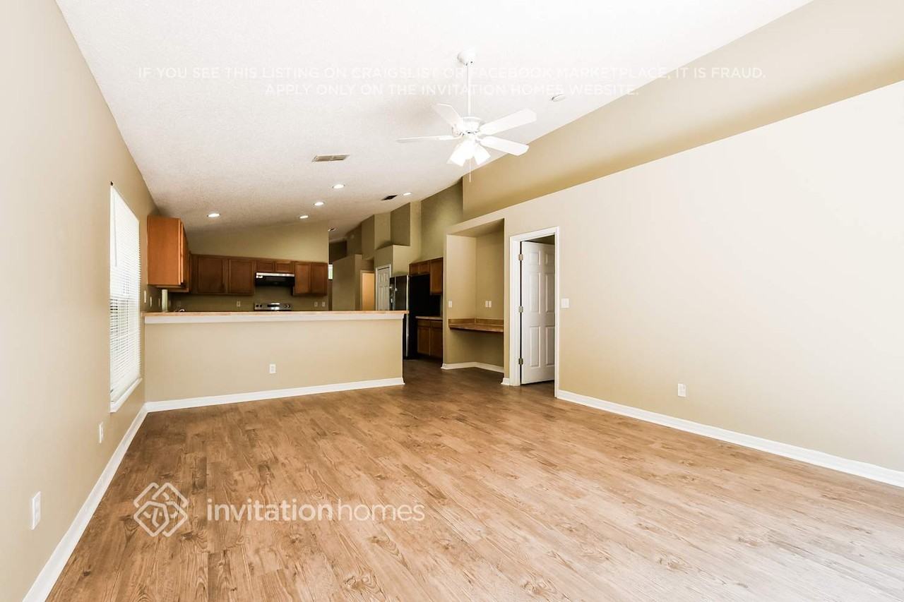 2479 Merry Rd - Photo 6 of 18