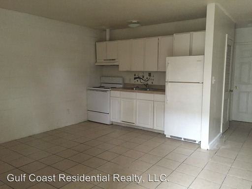 1226 43rd Ave - Photo 2 of 12