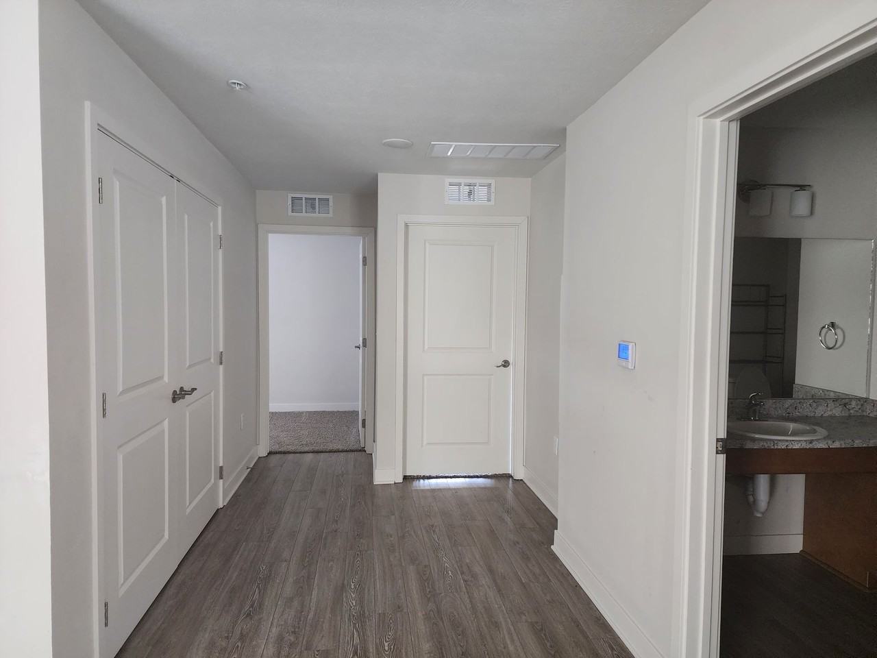 Prospect Ridge Apartments - Photo 4 of 8
