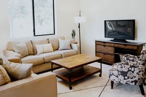 featured image of 11325 Park Square Dr