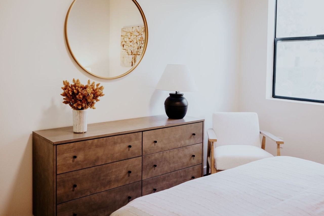 11325 Park Square Drive - Photo 7 of 50