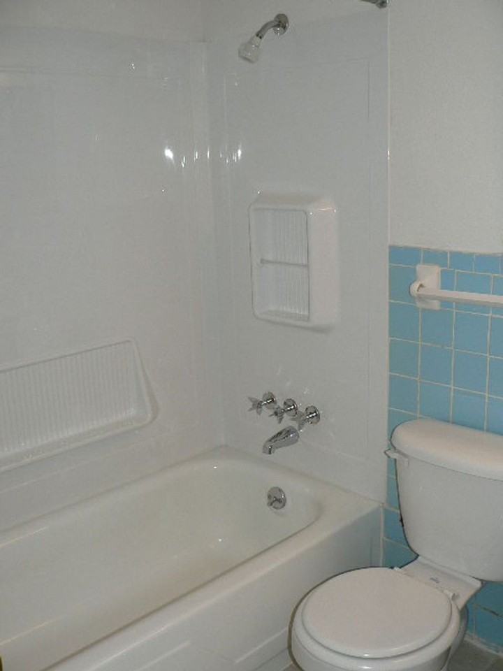 Yorktowne Apartments - Photo 4 of 29
