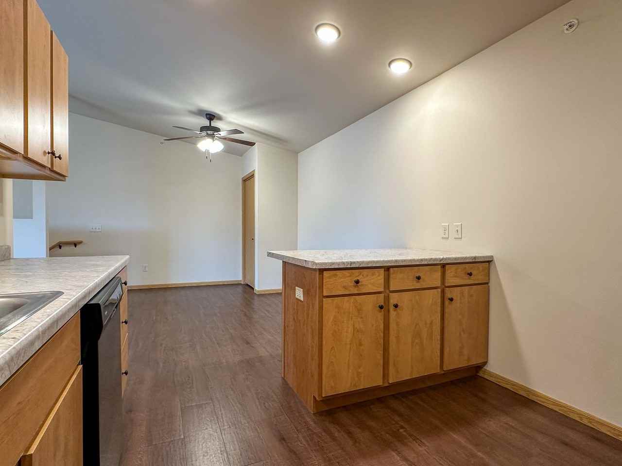 Moon Lake Estates Apartment Community - Photo 6 of 50