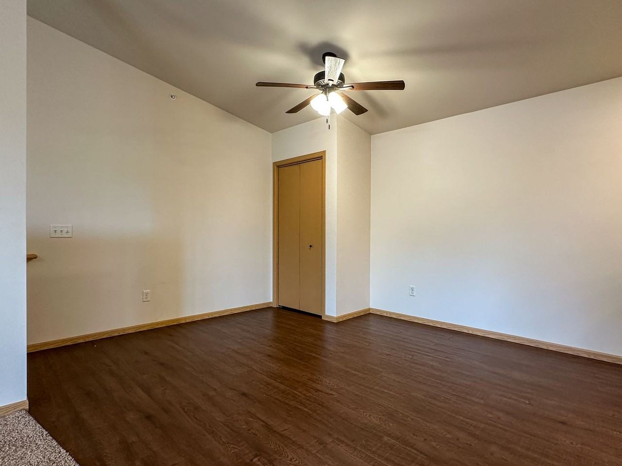 Moon Lake Estates Apartment Community - Photo 7 of 50