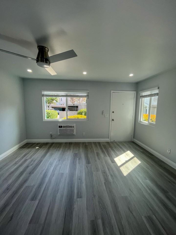 Canyon Creek Apartments A - Photo 7 of 14