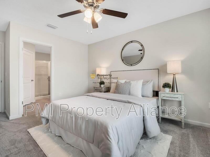 2980 Oak Park Way #A - Photo 3 of 14