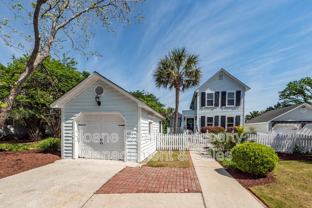 834 Harbor Place Dr - Photo 1 of 1